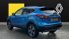 Nissan Qashqai 1.3 DiG-T N-Connecta 5dr Petrol Hatchback